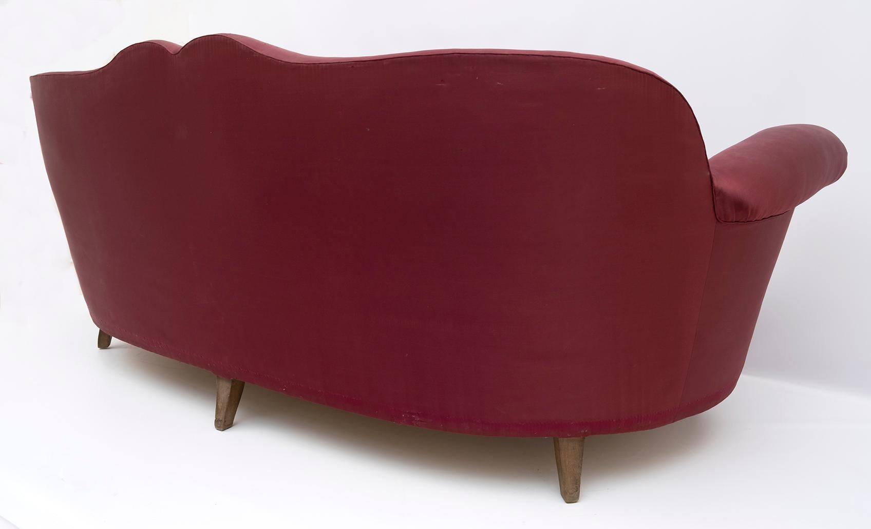 Federico Munari Mid-Century Modern Italian Curved Sofa, 1950s, Rare 3