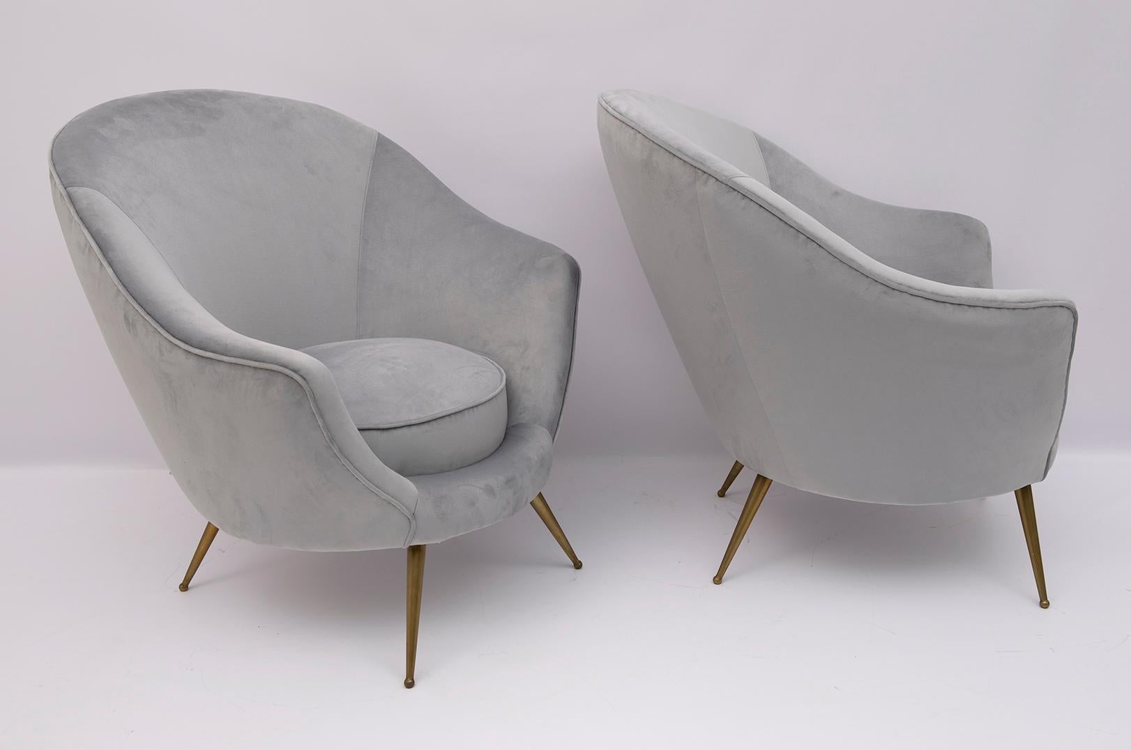 Canapé incurvé et deux fauteuils italiens Federico Munari, de style mi-siècle moderne, années 1950 Bon état - En vente à Puglia, Puglia