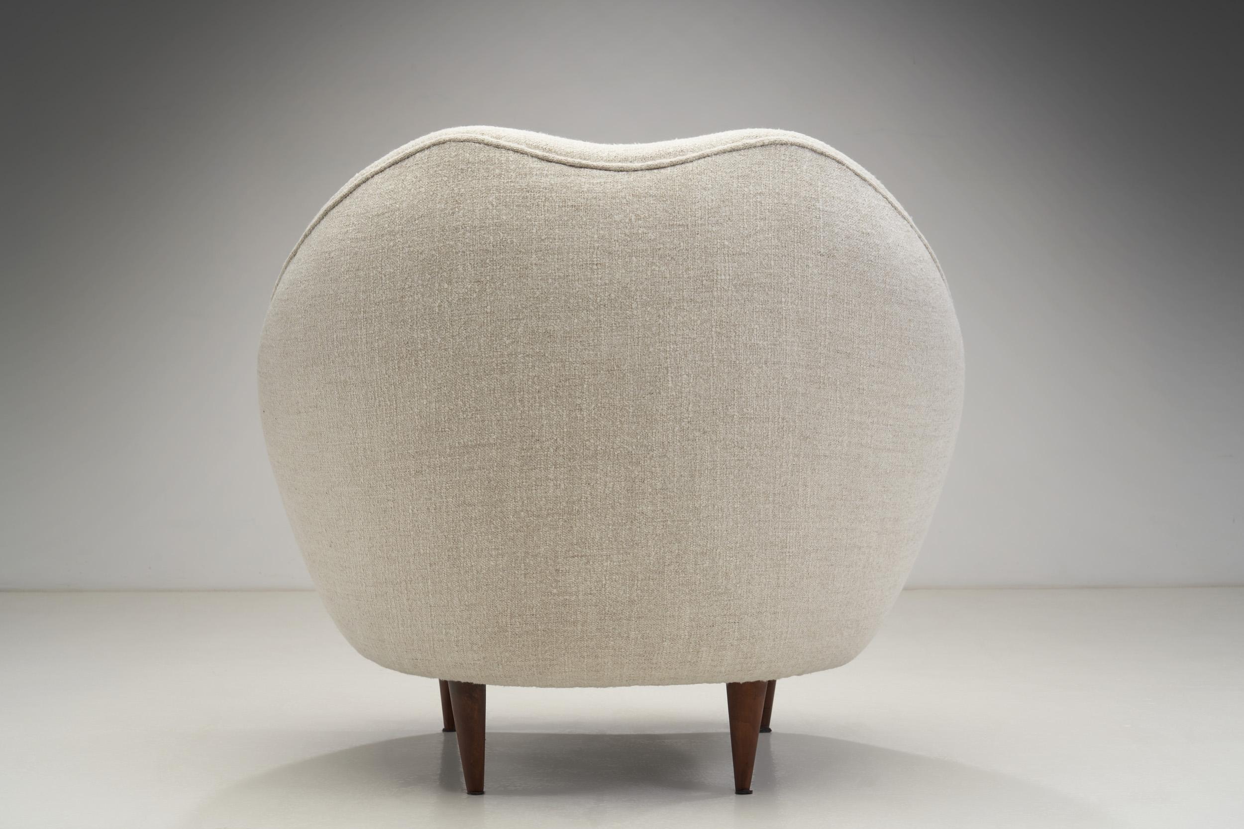 Federico Munari Mid-Century Modern Lounge Chairs, Italy, 1950s 5