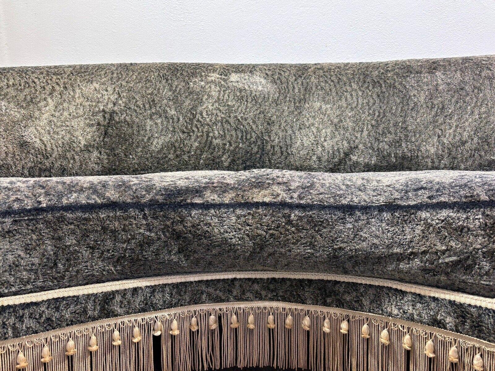 Federico Munari Virgola Curved Sofa 1950's Iconic Design 4