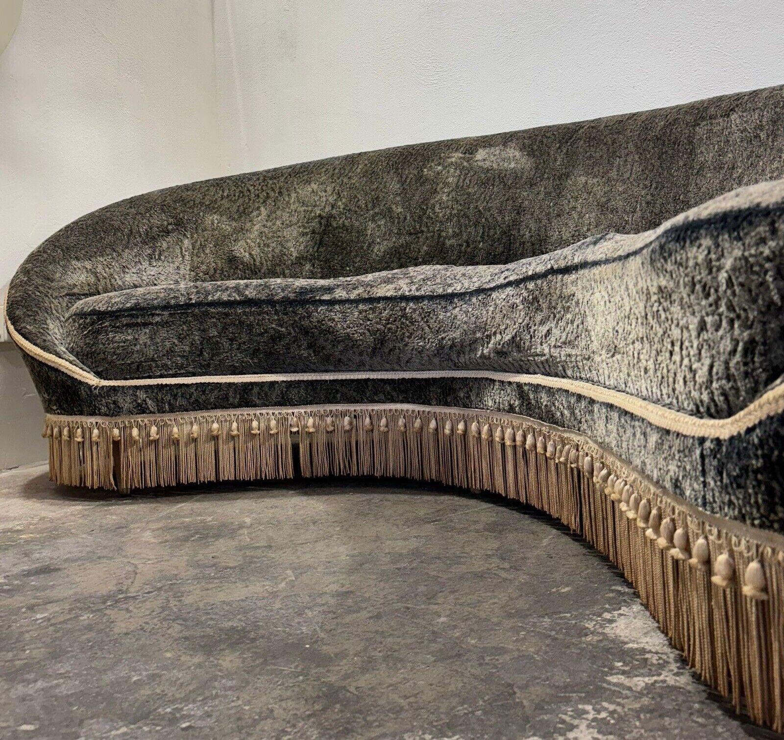 Federico Munari Virgola Curved Sofa 1950's Iconic Design In Good Condition In Taranto, IT
