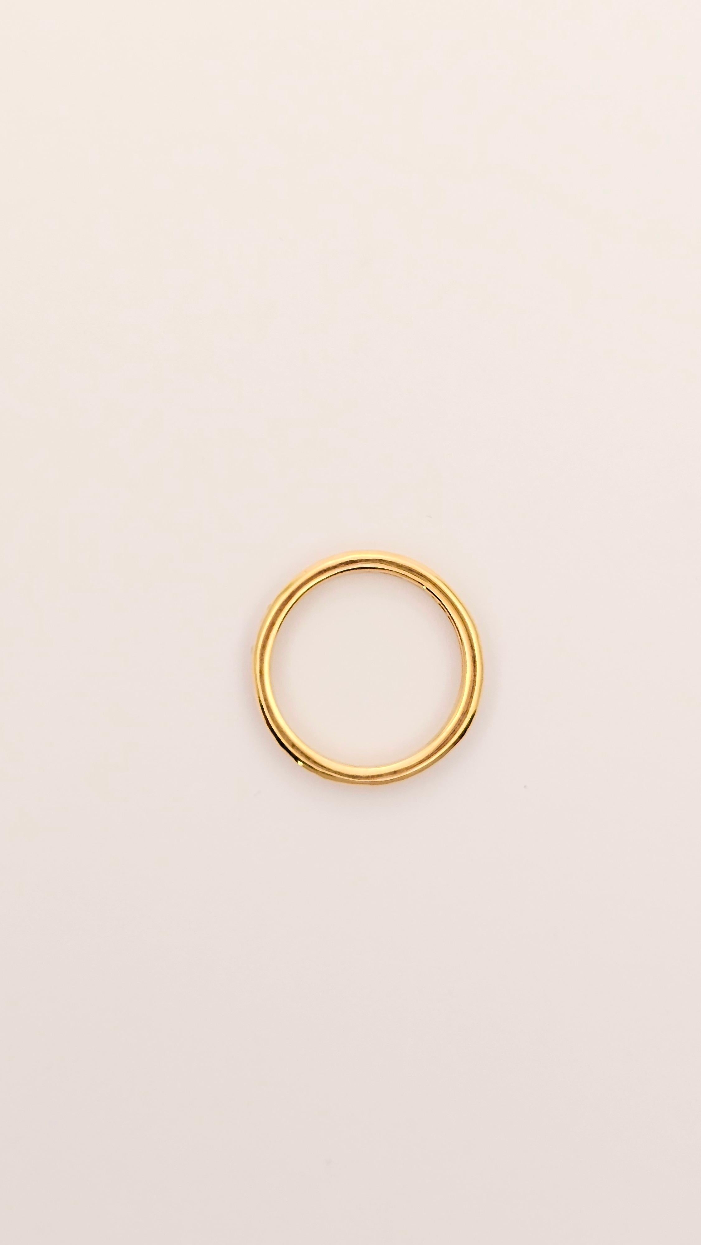 Contemporary Fedina Eternelle in Oro Rosa e Zaffiri Rosa For Sale