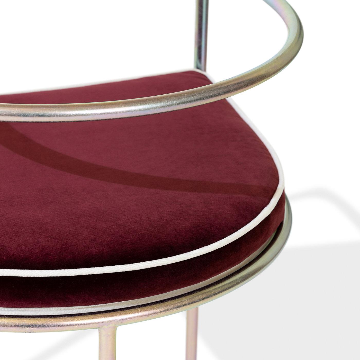 Contemporary Fedora Chair 