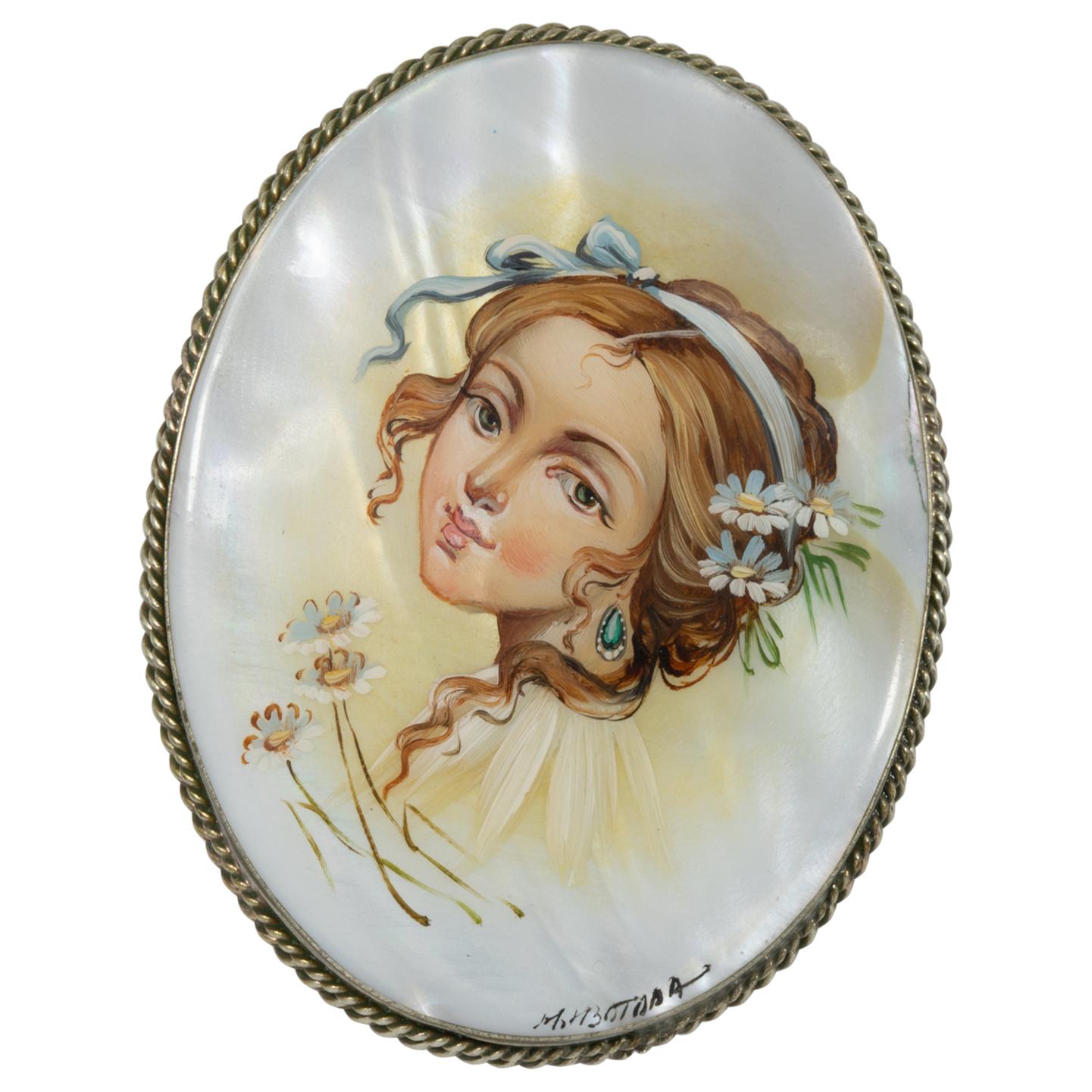 Fedoskino Russian Mother of Pearl Lacquer Painted Pin Brooch
