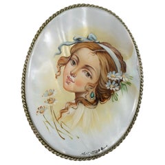 Fedoskino Russian Mother of Pearl Lacquer Painted Pin Brooch