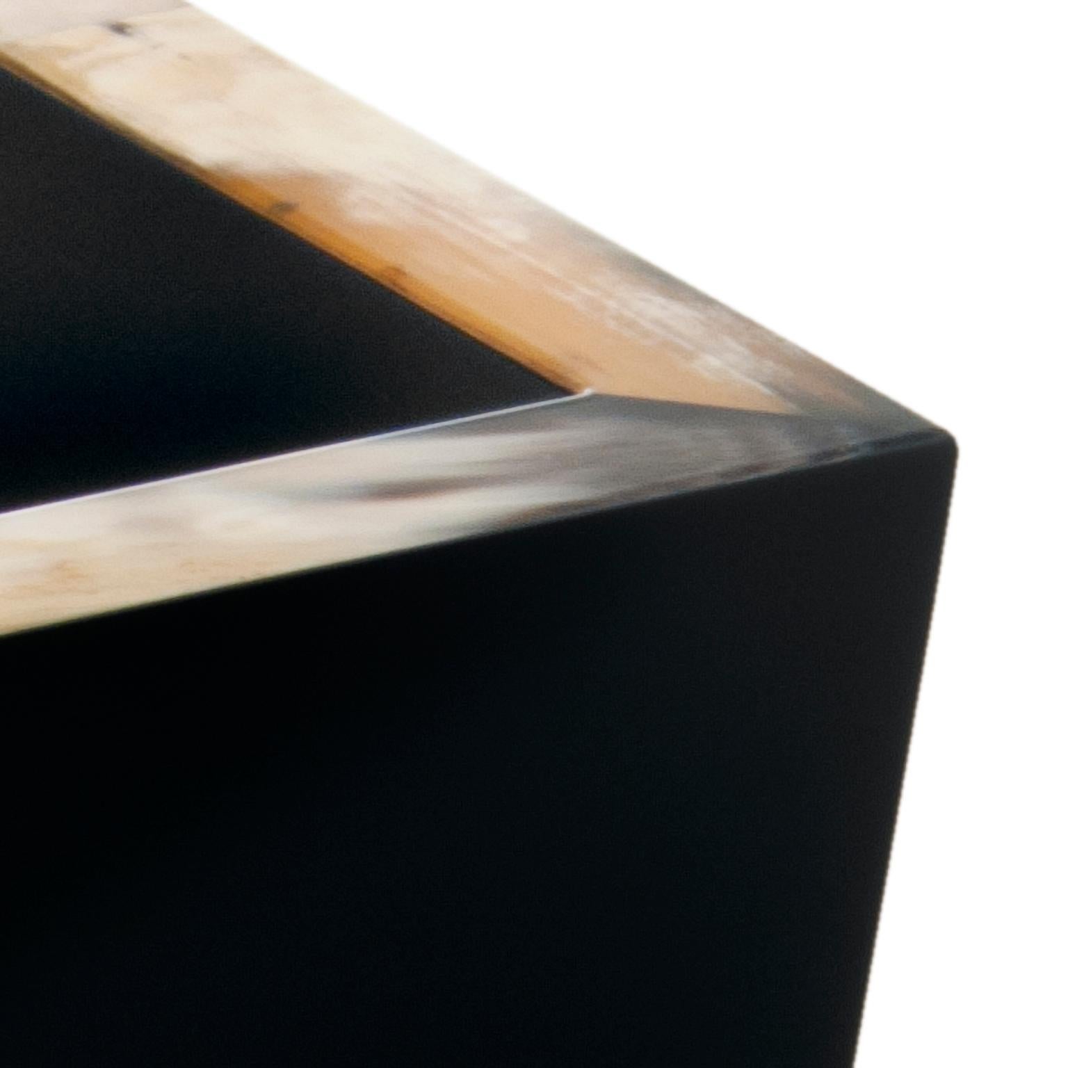 Polished Fedro Waste Paper Basket in Corno Italiano and Black Lacquered Wood, Mod. 1956 For Sale