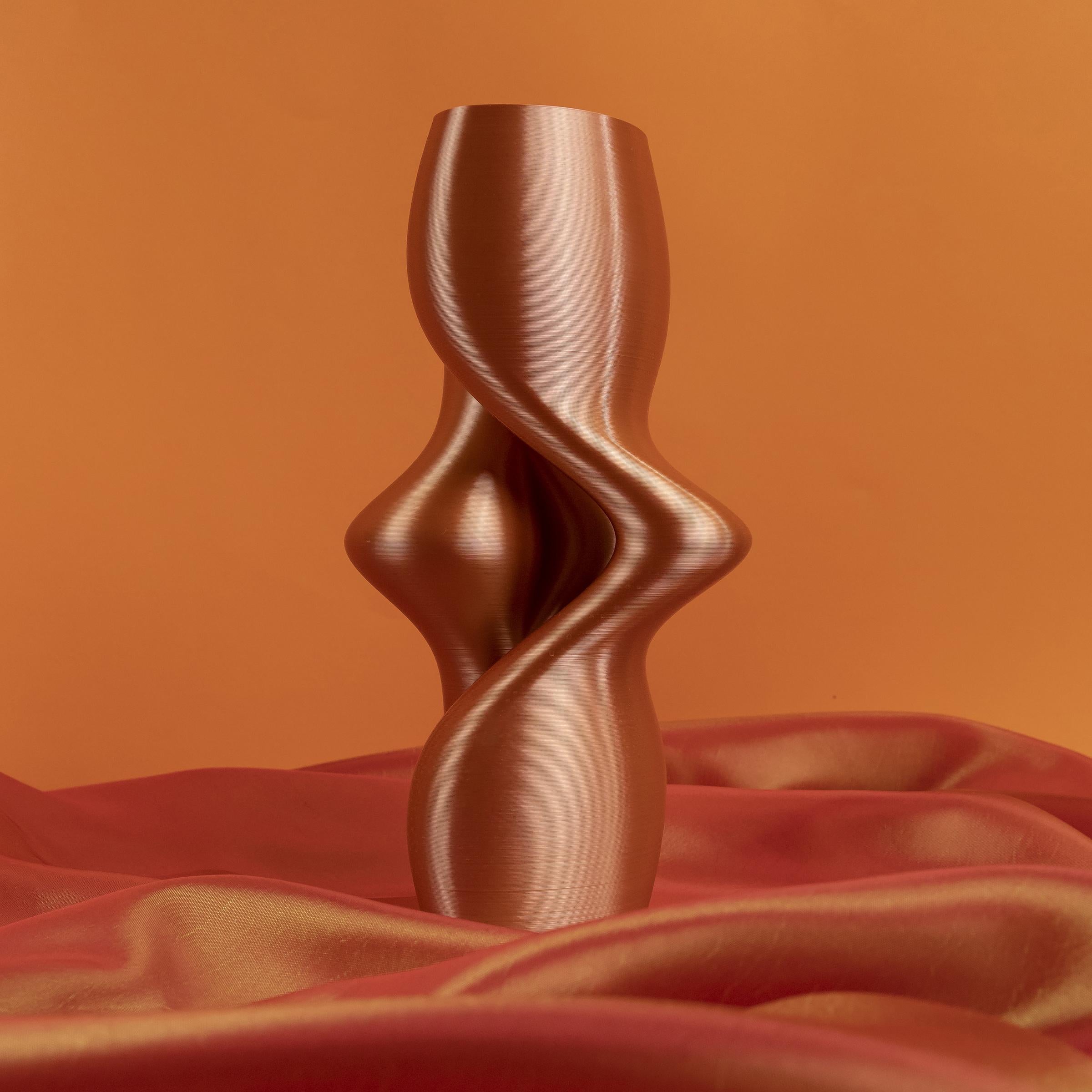Italian Feeling, Copper Contemporary Sustainable Vase-Sculpture
