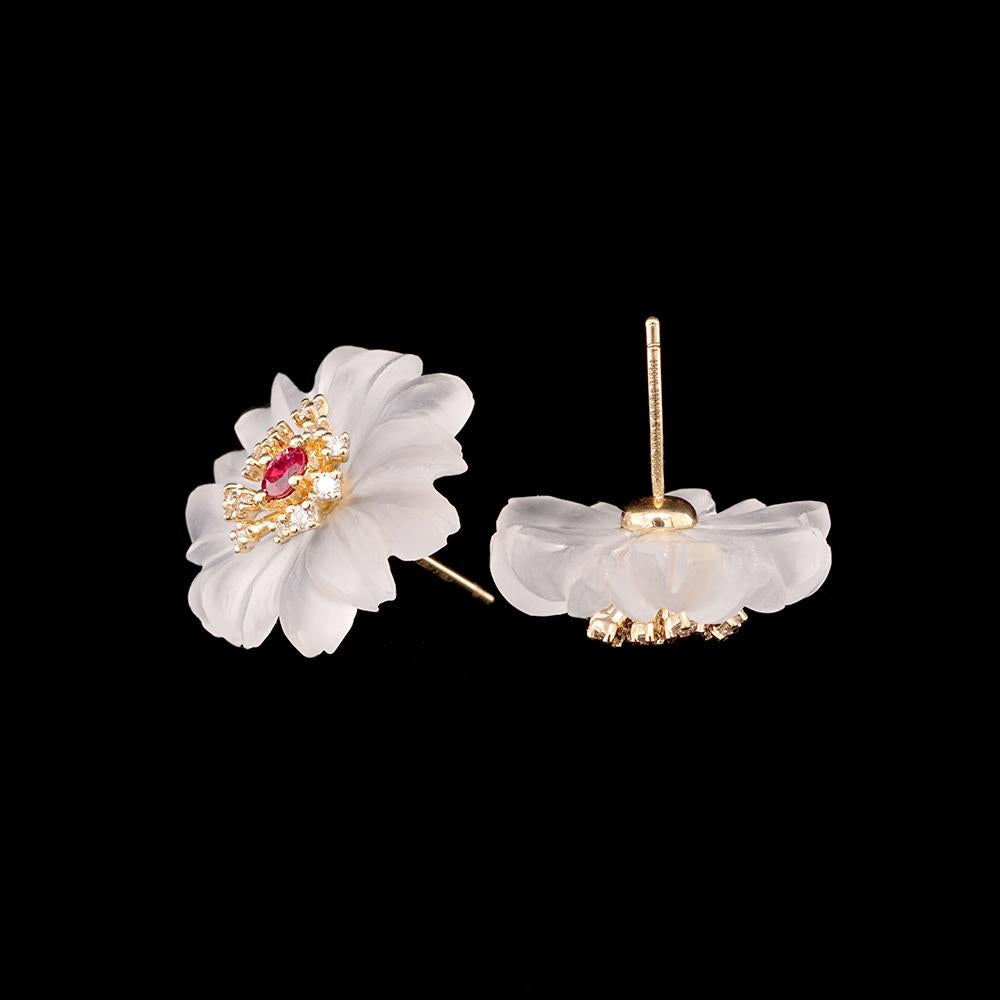 Fei Liu 0,37ct Rubin, Diamant und Bergkristall 14K Gold Blumenohrringe (Zeitgenössisch)