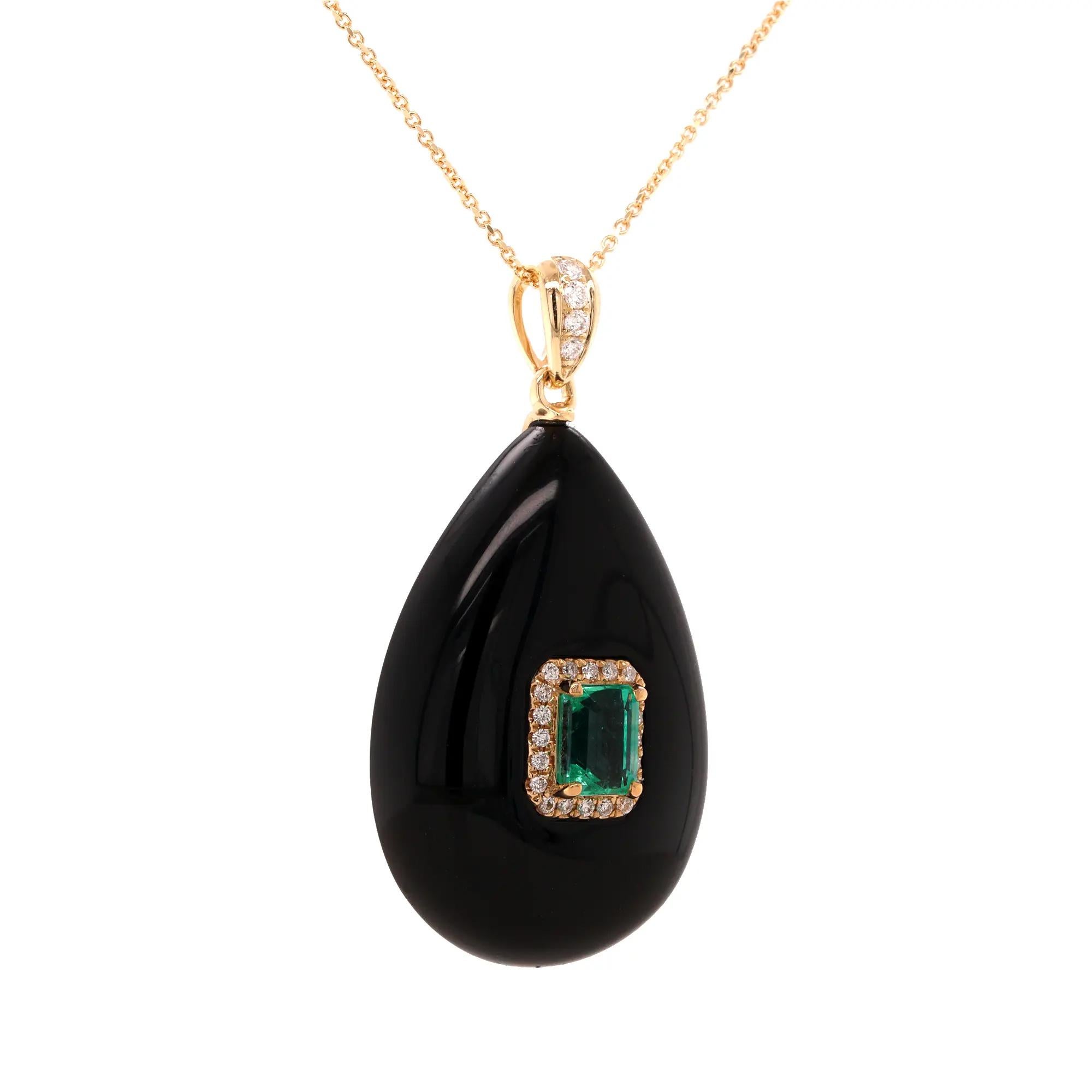 Taglio smeraldo Collana con smeraldo, diamante e onice in oro 14 carati di Fei Liu da 0,907 carati in vendita