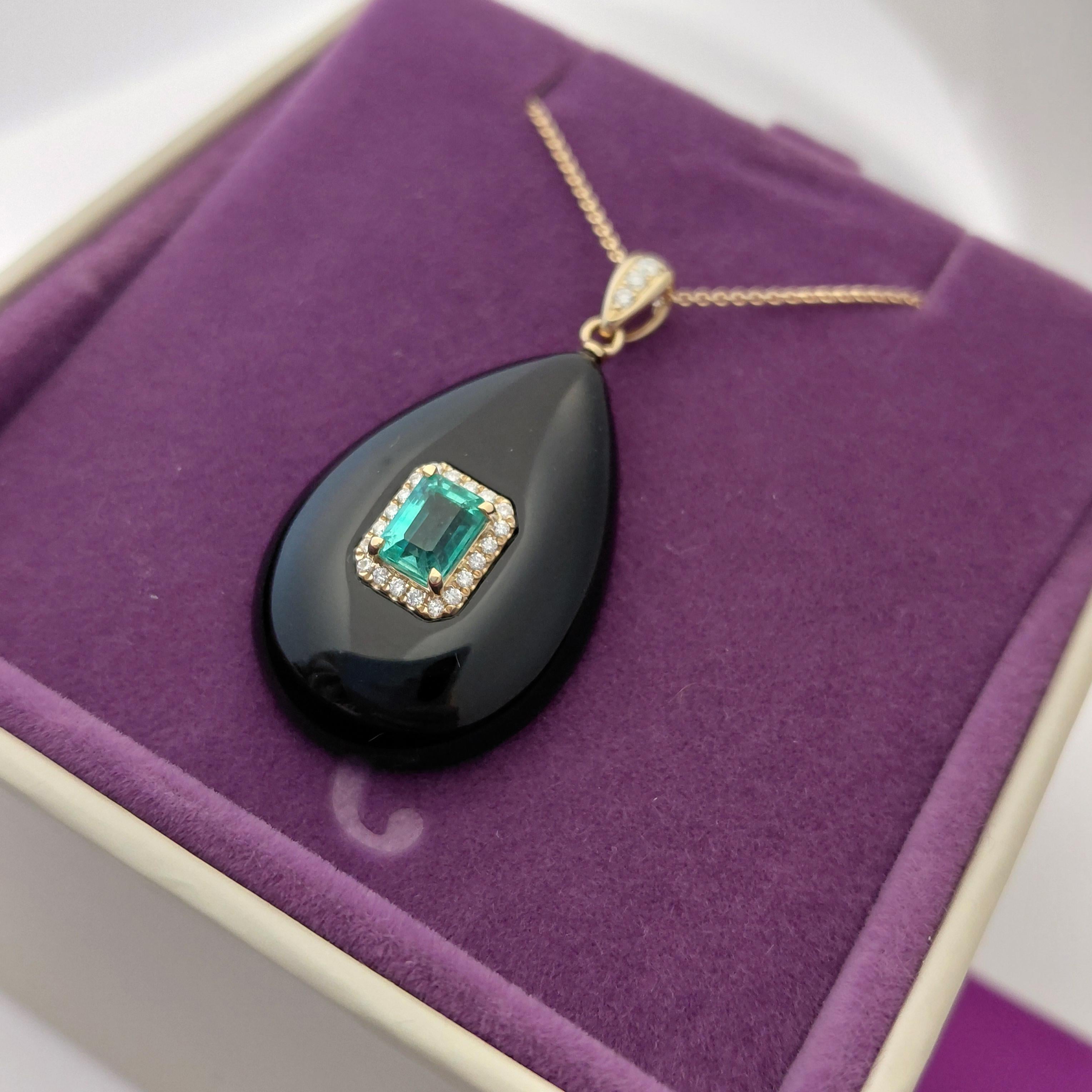 Collana con smeraldo, diamante e onice in oro 14 carati di Fei Liu da 0,907 carati in vendita 1