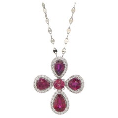 Fei Liu - Pendentif croix en platine avec rubis et diamants de 1,76ct