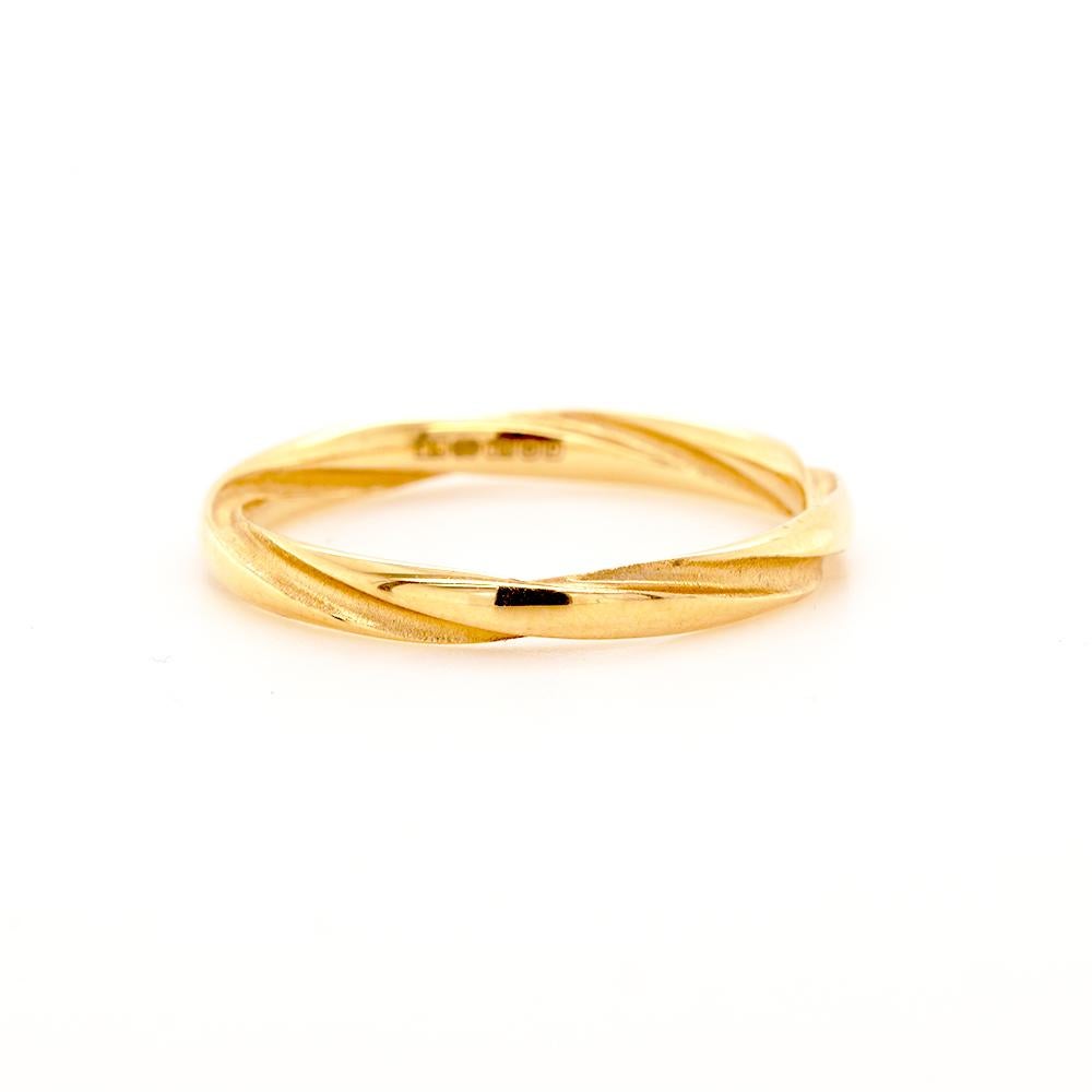 Contemporary Fei Liu 18 Karat Yellow Gold Aurora Twist Wedding Ring Band For Sale