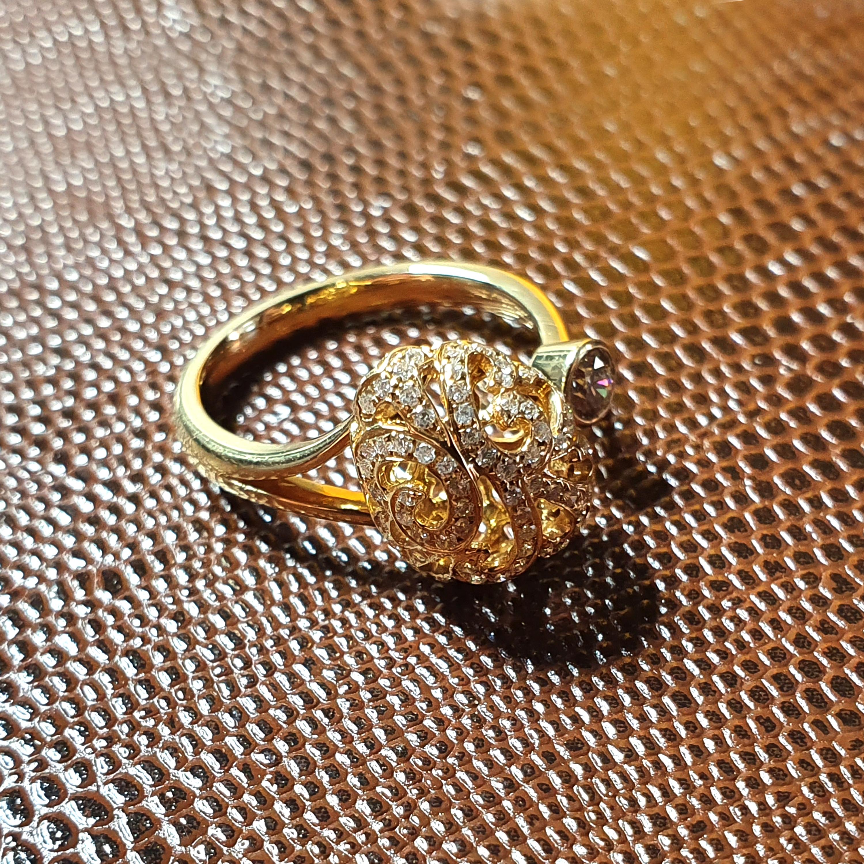 Fei Liu Diamant-Doppelring aus 18 Karat Gelbgold mit filigranem Ei (Zeitgenössisch)