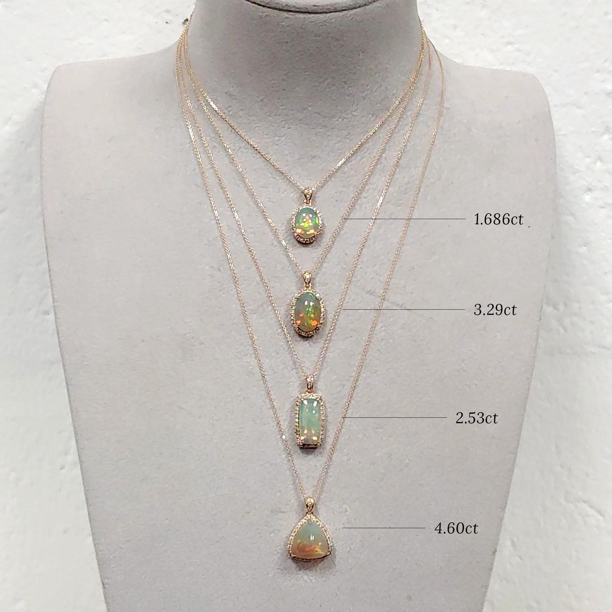 Collier pendentif en or jaune 14 carats Fei Liu 3,29ct Opale cabochon et diamant Pour femmes en vente