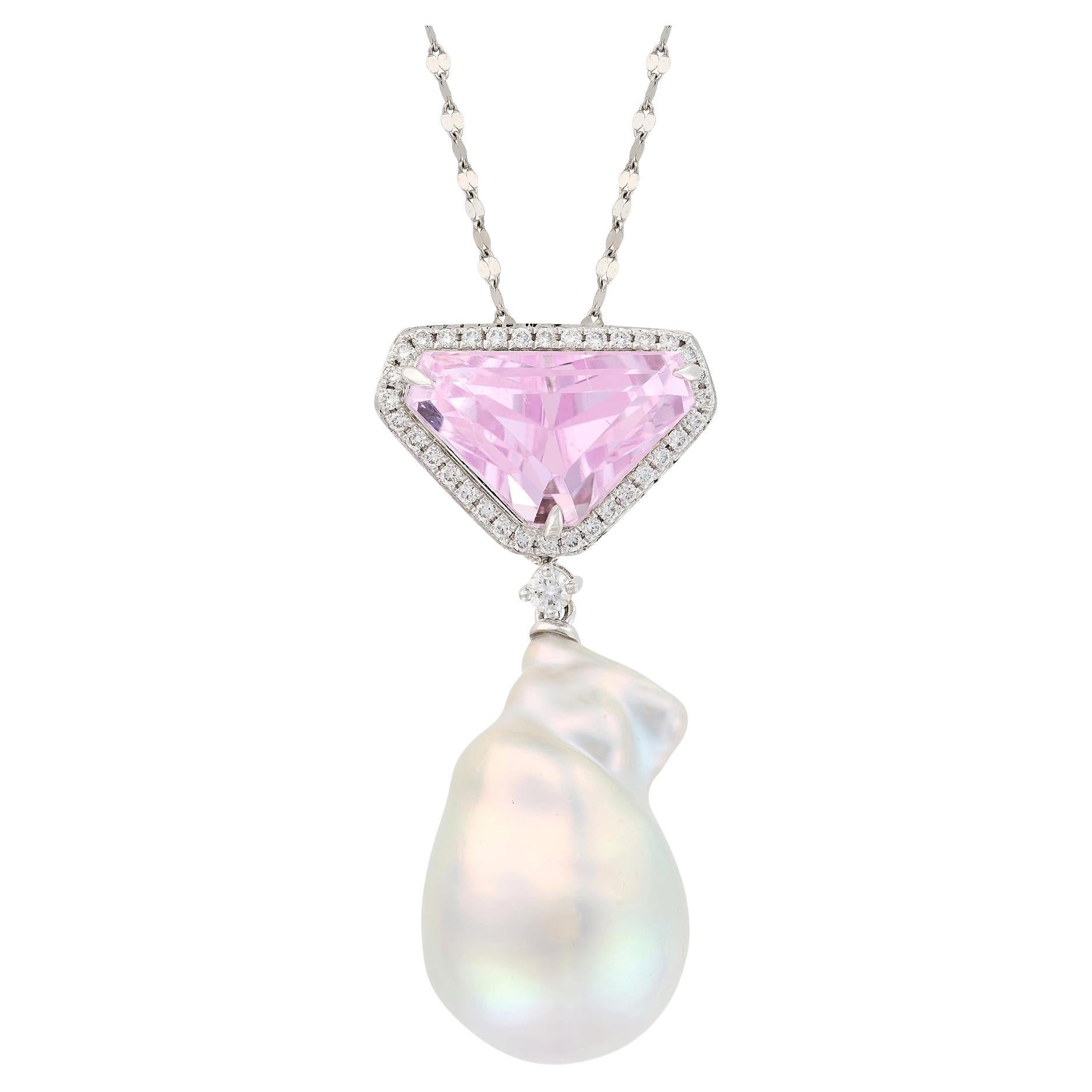 Collier en platine à pendentifs en kunzite, diamants et perles baroques de 8,823ct Fei Liu en vente