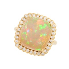 Fei Liu Bague de cocktail en or jaune 18ct ornée d'une opale de 9,17ct et de diamants