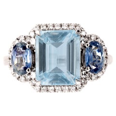 Fei Liu Aquamarine Sapphire Diamond 18 Karat White Gold Cocktail Ring