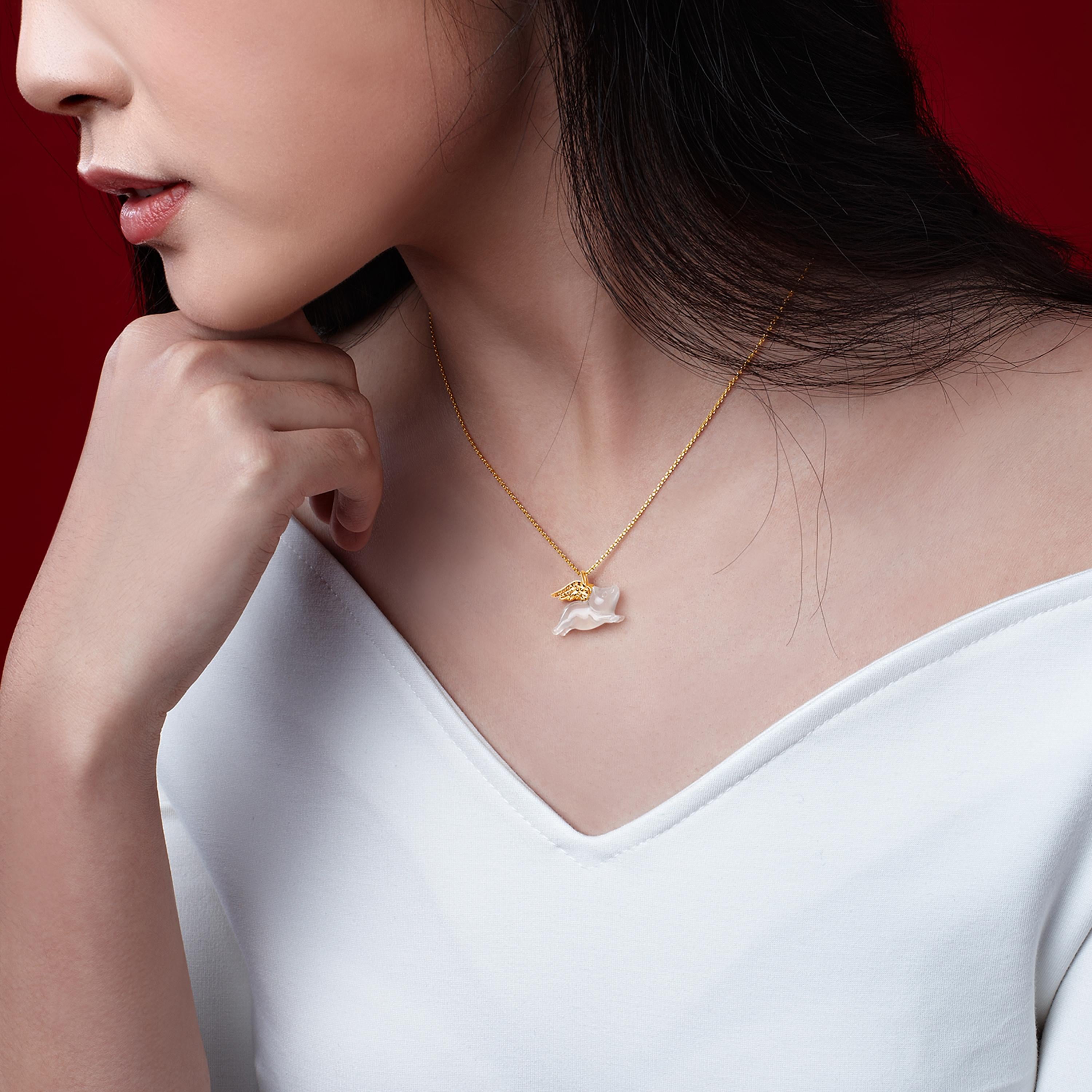 Embracing the festive spirit and traditions of Chinese New Year, Fei Liu Fine Jewellery has unveiled the Pig necklace. Representing the Chinese zodiac sign for 2019, this limited-edition piece serves as a necklace and a stunning keepsake. Ideal for