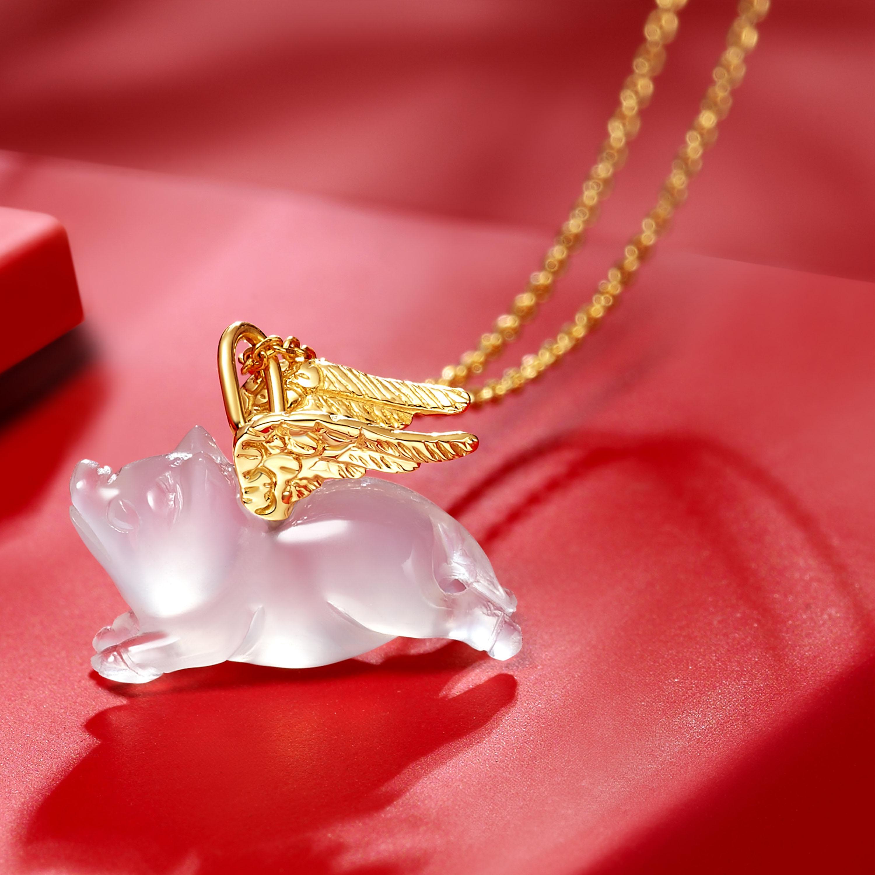 Contemporary Fei Liu Chalcedony Pig Yellow Gold Wings 18ct Yellow Gold Pendant Necklace