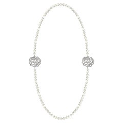 Fei Liu Gem-Set Rose Single Strand Pearl Opera Necklace 925 Silver - 36 Inches