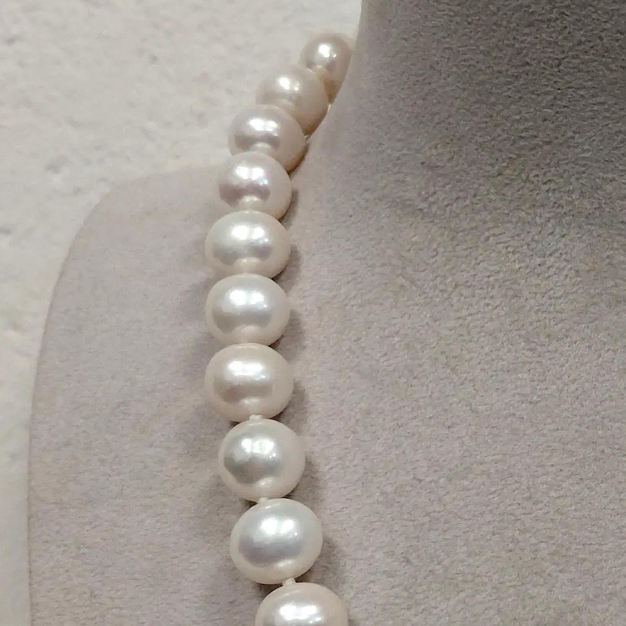 Donna Collana di perle annodate di Fei Liu con chiusura in platino con gemme incastonate in vendita