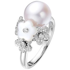 Fei Liu Mother of Pearl Freshwater Diamond 18 Karat White Gold Cocktail Ring