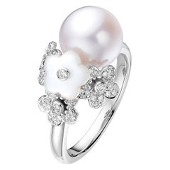 Fei Liu Mother of Pearl Freshwater Diamond 18 Karat White Gold Cocktail Ring