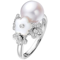 Fei Liu Mother of Pearl Freshwater Diamond 18 Karat White Gold Cocktail Ring