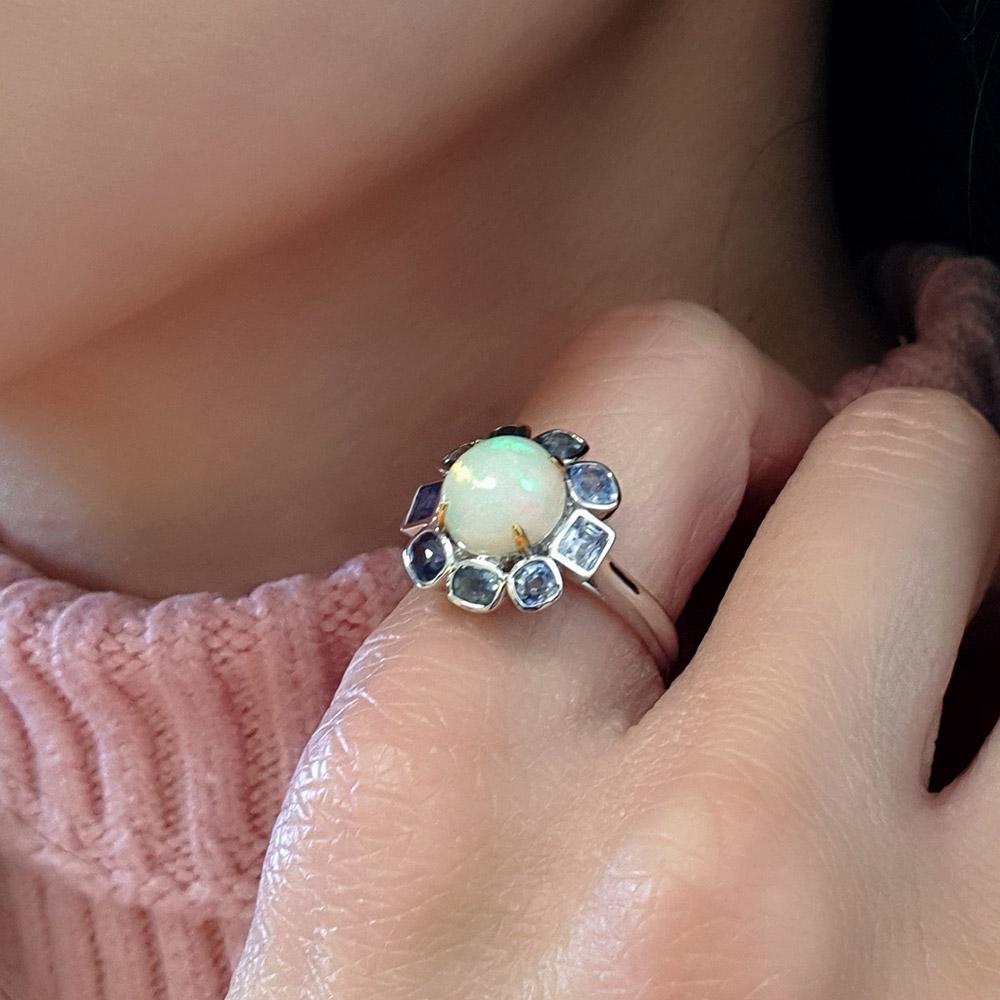 Contemporary Fei Liu Opal and Sapphire 18 Karat White Gold Cluster Ring For Sale