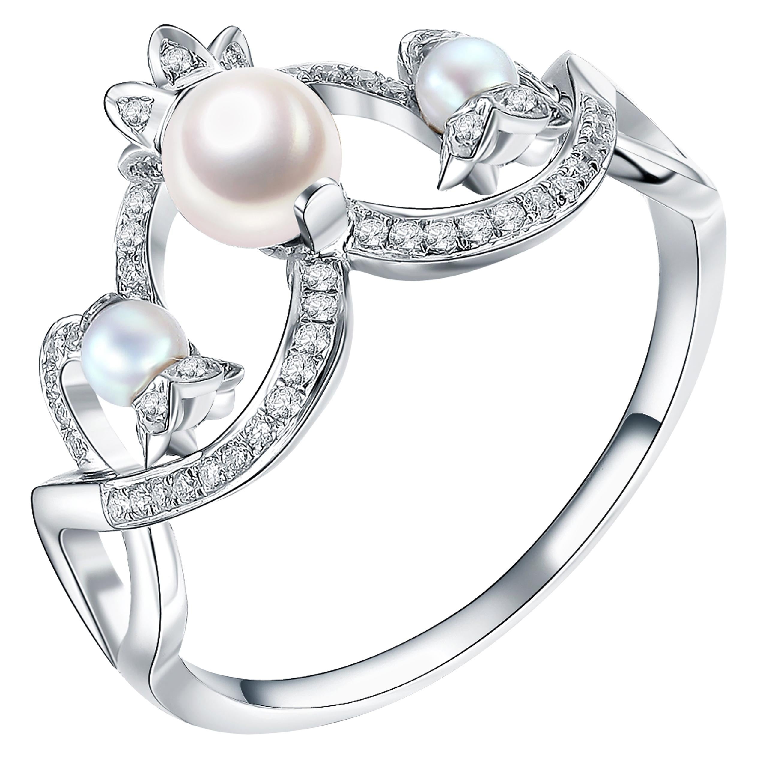 Fei Liu Pearl and Diamond 9 Karat White Gold Fashion Ring - Size 6.5 (~M1/2) For Sale