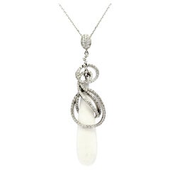 Fei Liu Teardrop Weißer Achat Cubic Zirkonia Swirl Anhänger