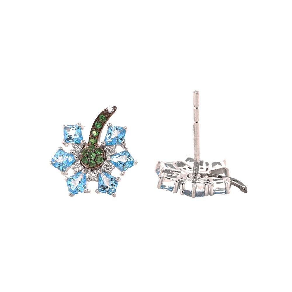 Contemporary Fei Liu Tsavorite, Diamond and Topaz 18 Karat White gold Flower Stud Earrings