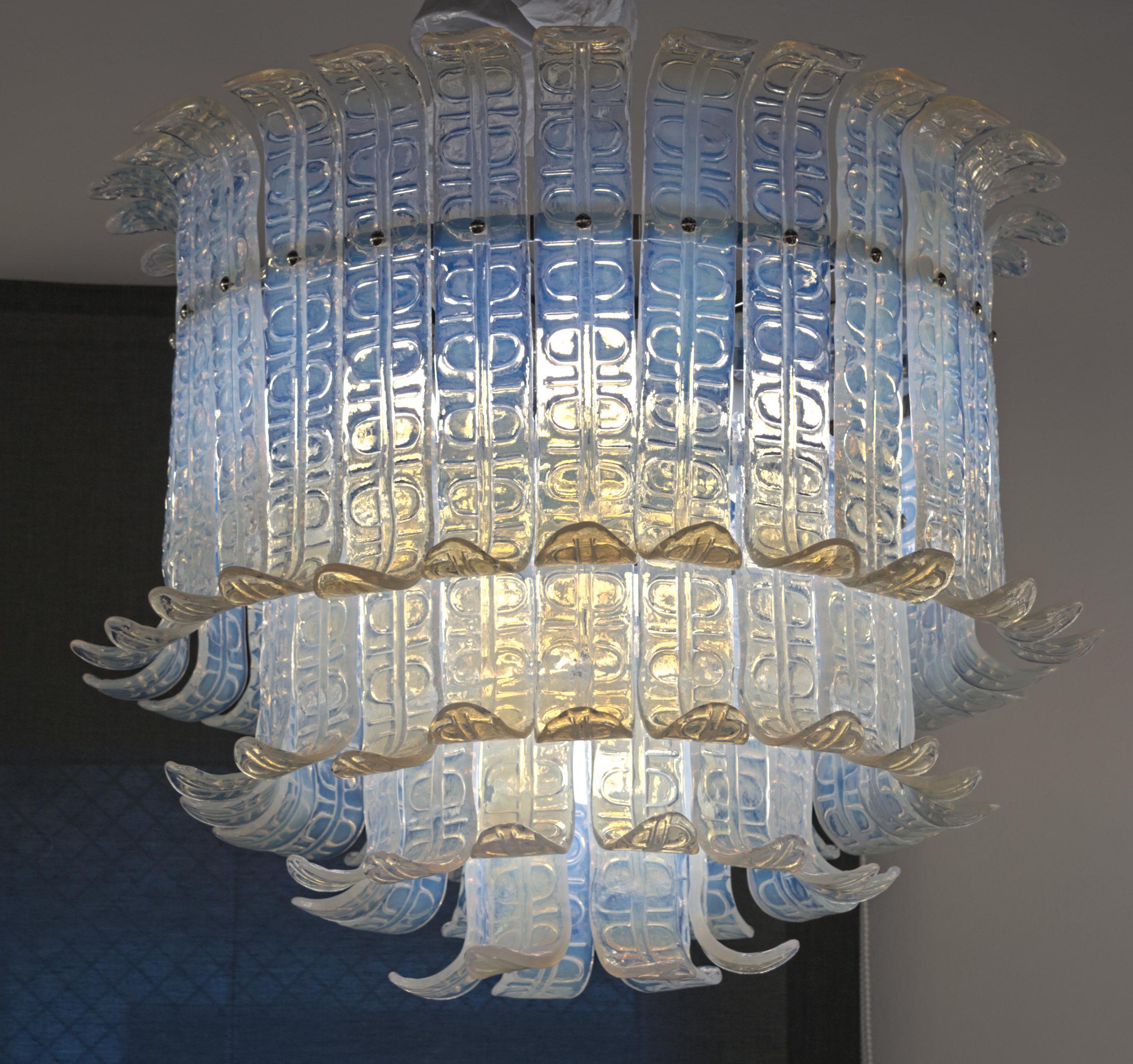 Felci Fern Opaline Glass Barovier & Toso Murano Glass Chandelier, 1970s 7