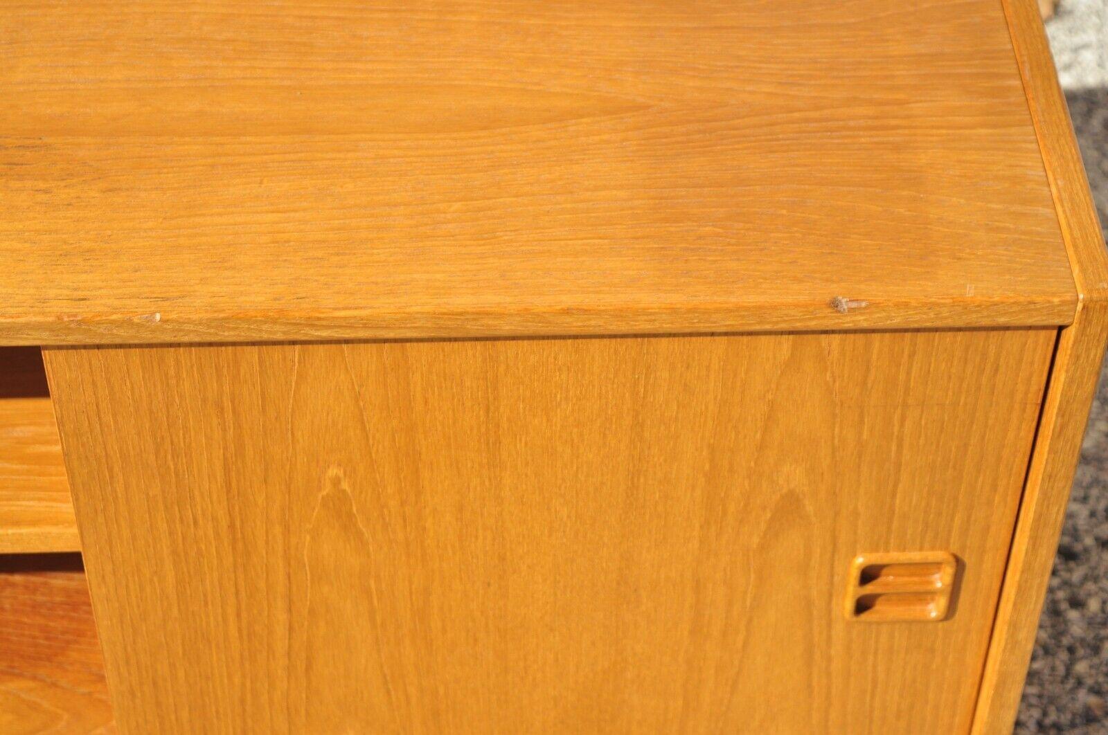 Feldballes Mobelfabrik Danish Modern Teak Record Credenza Media Cabinet 3