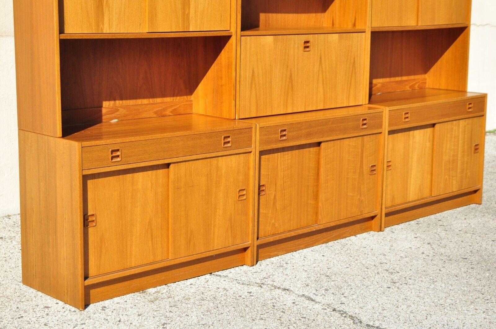 Veneer Feldballes Mobelfabrik Danish Modern Teak Wall Unit Bookcase Desk Cabinet