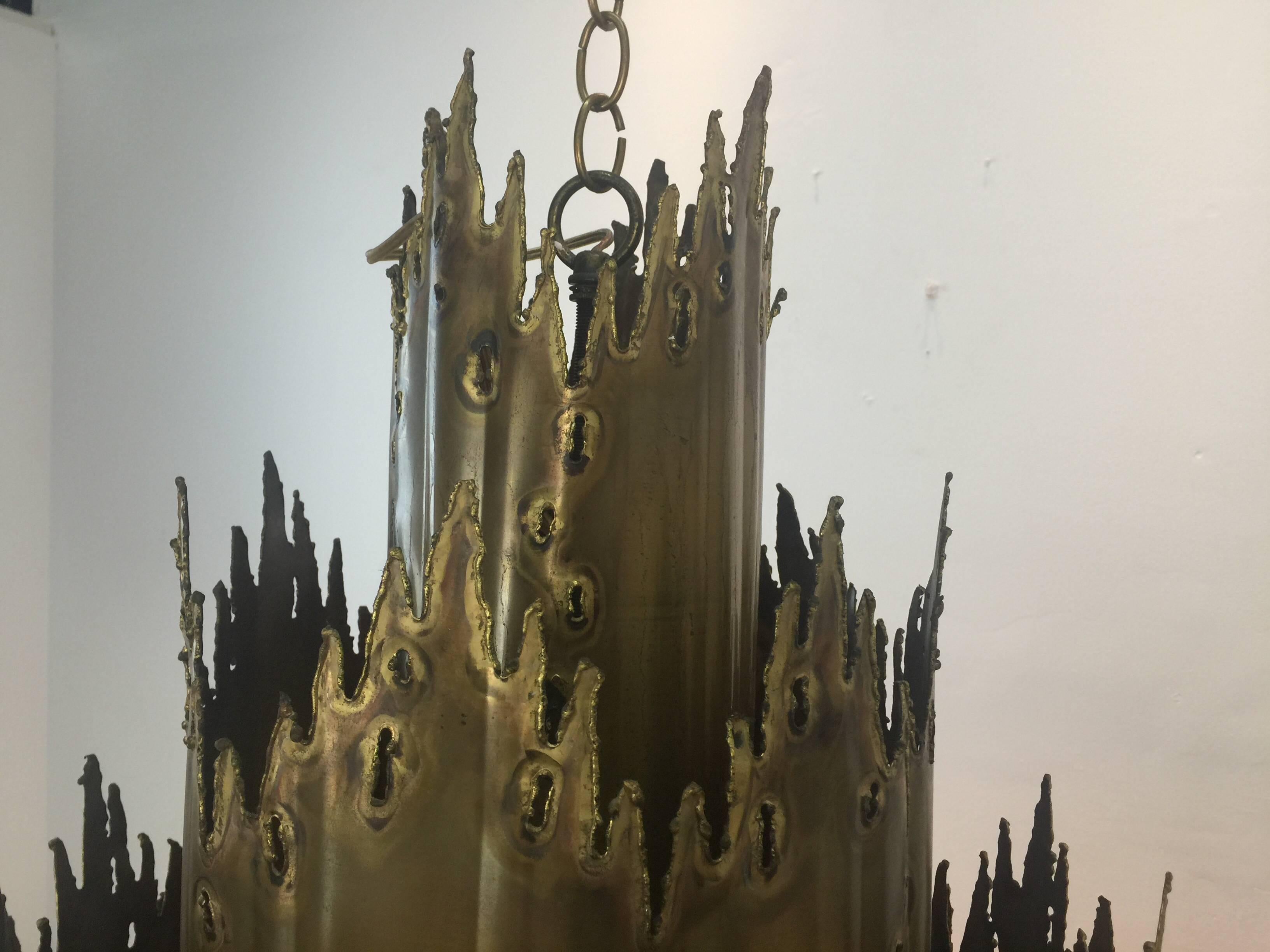 Feldman Brutalist Torch Cut Chandelier by Tom Greene In Good Condition In Dallas, TX