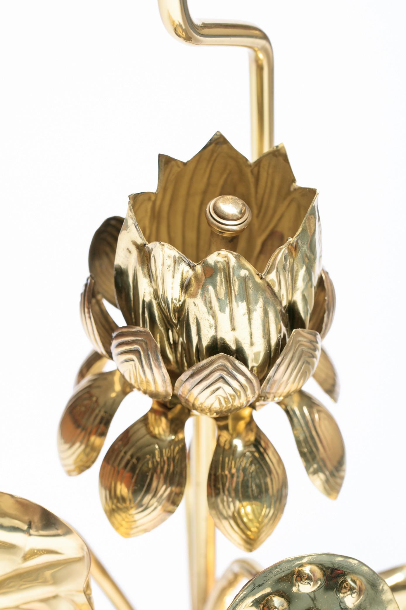 Feldman Lotus Flower Lamp in the Style of Parzinger, circa 1960 3