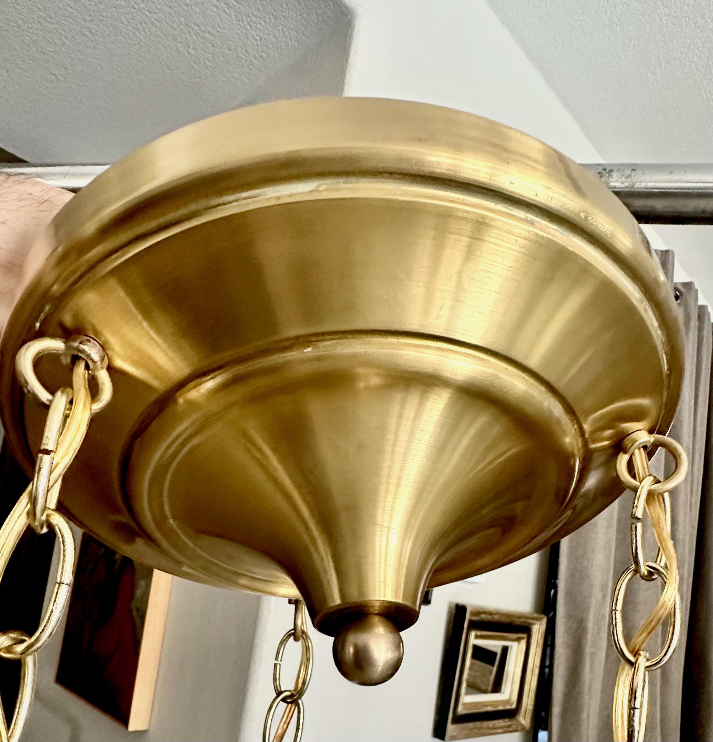 Feldman Trio 3 lampe à suspension lotus en laiton en vente 11