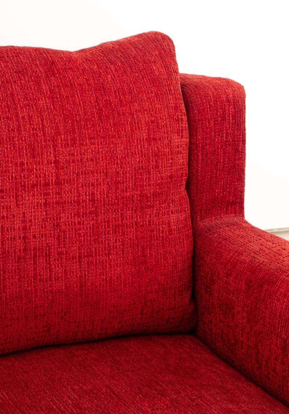 Felicerossi chaises club pivotantes en chenille rouge, paire en vente 2