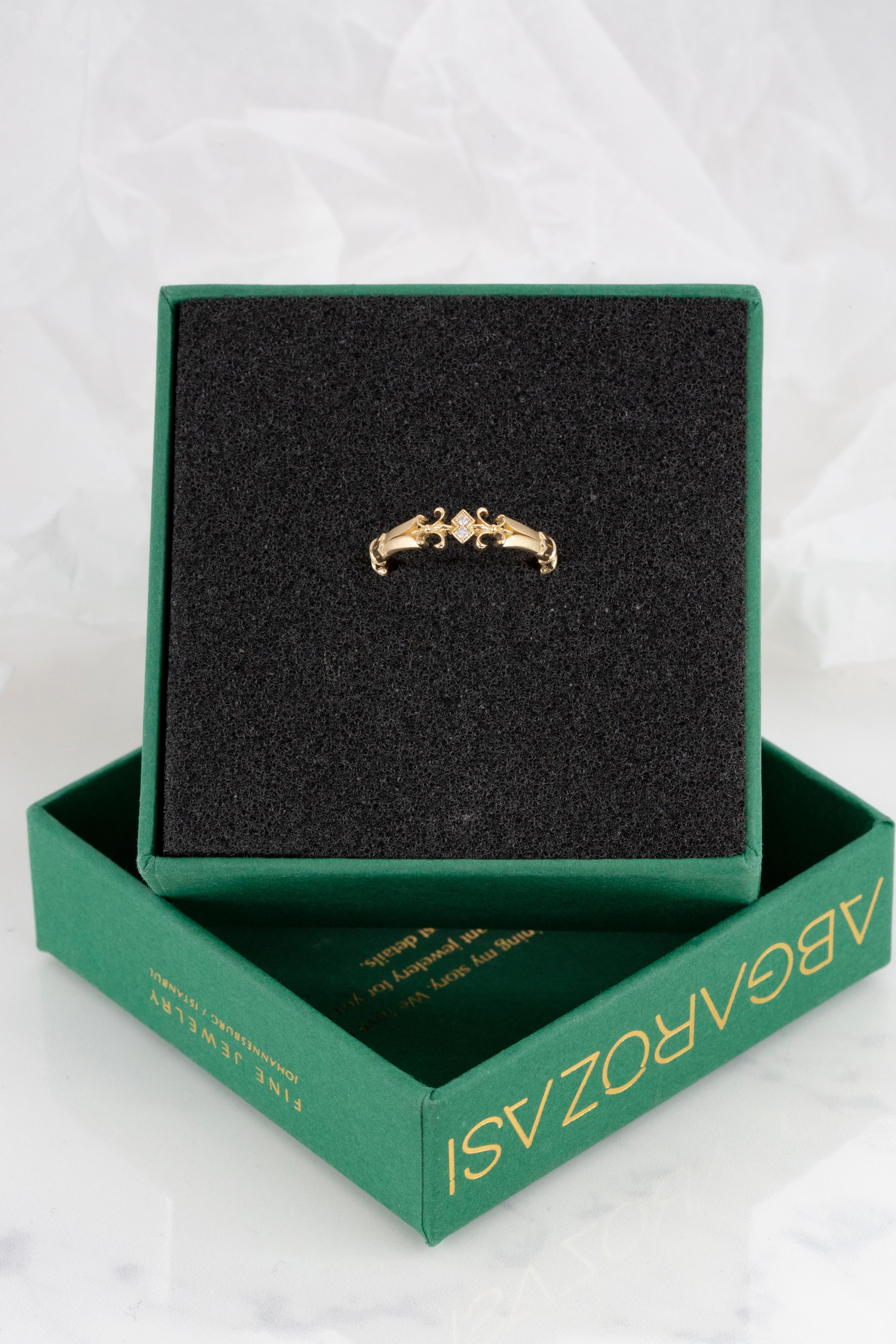 Im Angebot: Wedding Band-Ring, Vintage-Stil 14K Gold 0,05 Karat Diamant () 11