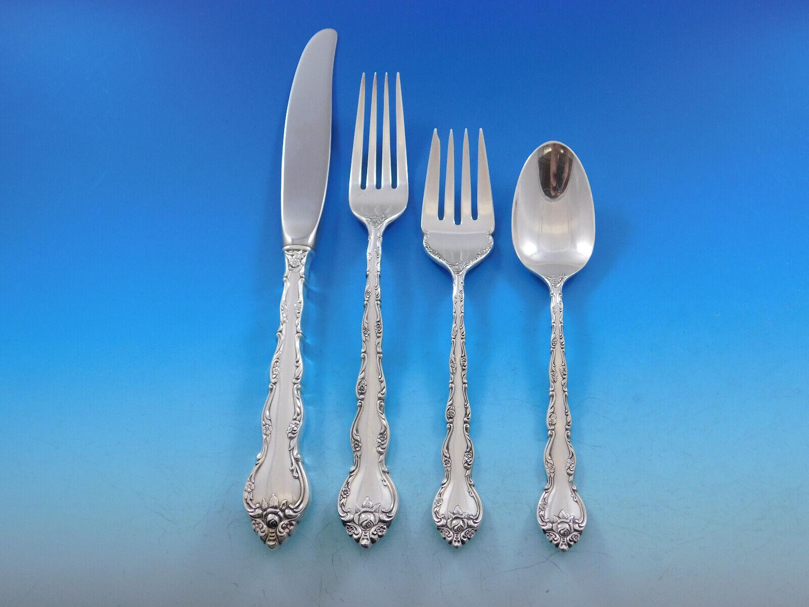Feliciana by Wallace Sterling Silver Flatware Set for 8 Service 46 Pieces In Excellent Condition For Sale In Big Bend, WI