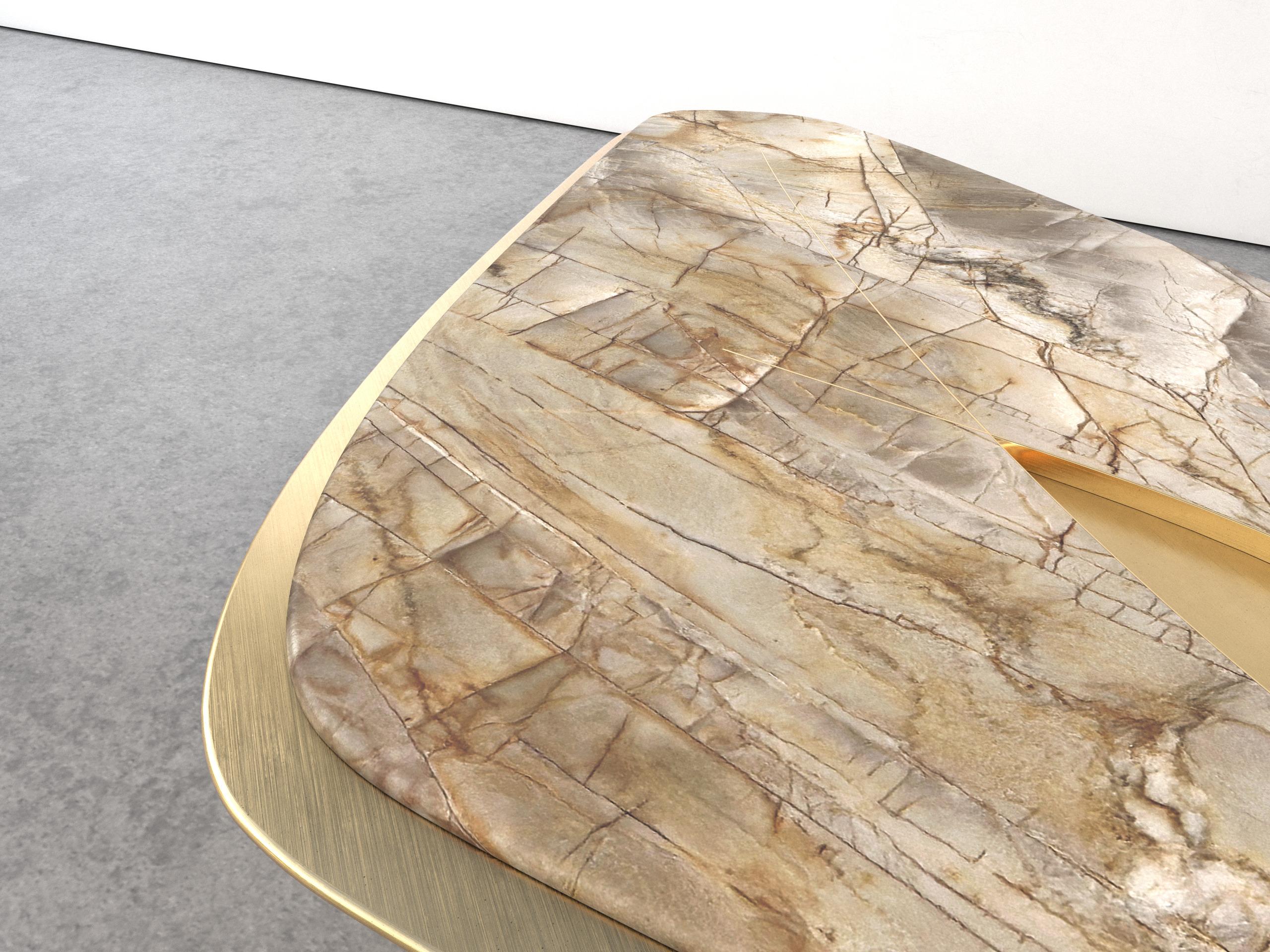 Autre Table basse unique Feline III Calafate Quartzite et laiton de Grzegorz Majka en vente