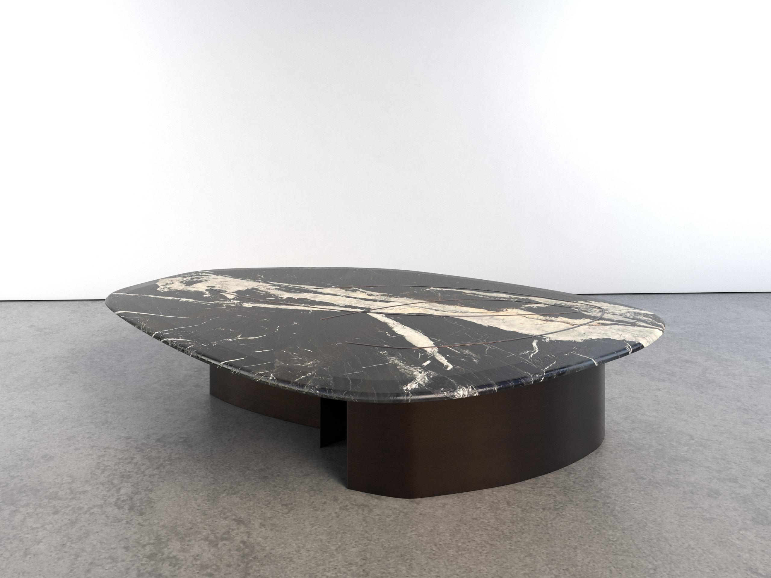 Feline IV Sky Night Quartzite And Bronze Unique Coffee Table by Grzegorz Majka In New Condition For Sale In Geneve, CH