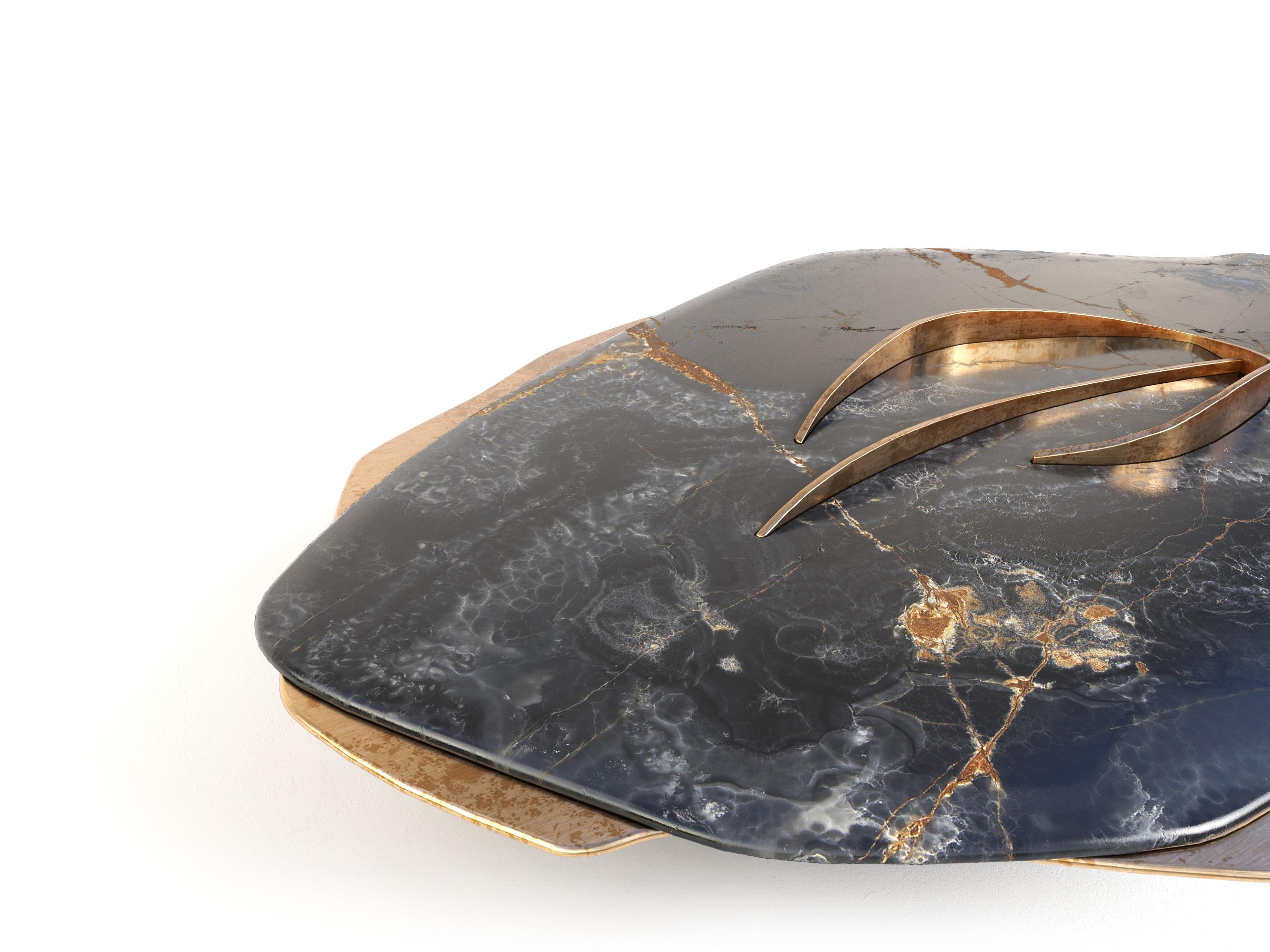Autre Feline VII Black Onyx and Solid Brass Unique Coffee Table by Grzegorz Majka en vente