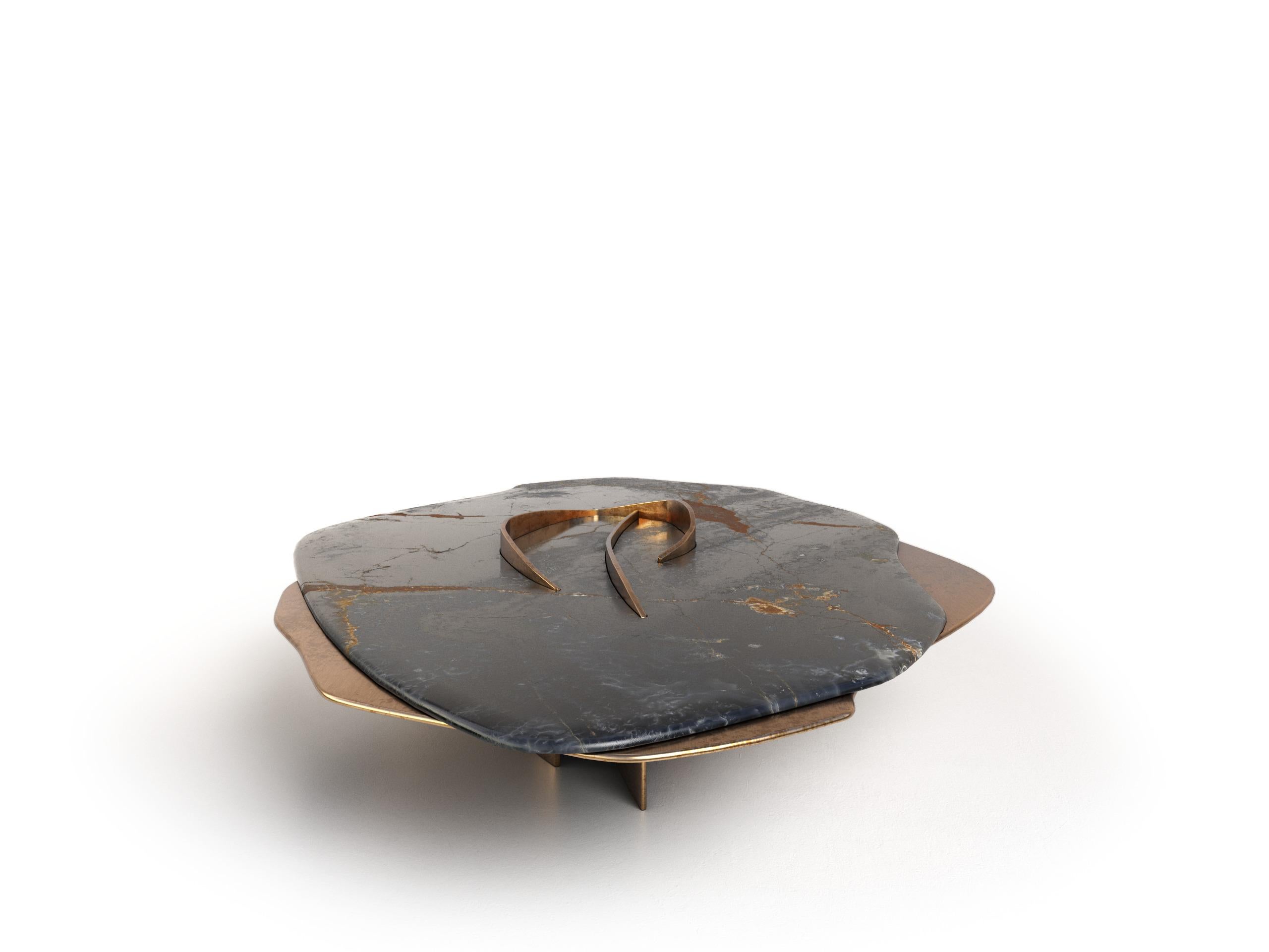 Feline VII Black Onyx and Solid Brass Unique Coffee Table by Grzegorz Majka Neuf - En vente à Geneve, CH