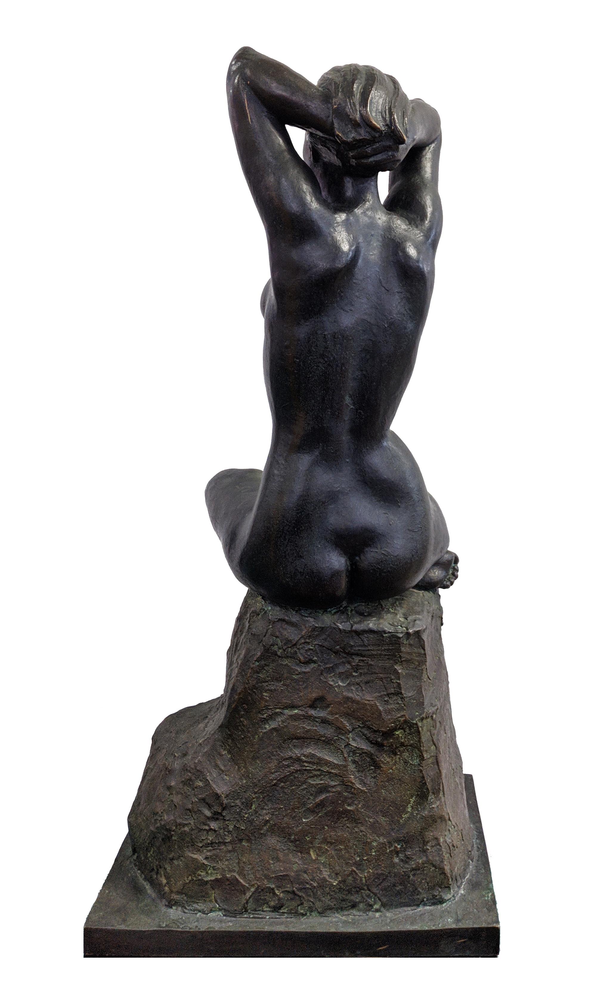 UNTITLED (NUDE) - Sculpture by Felipe Castañeda