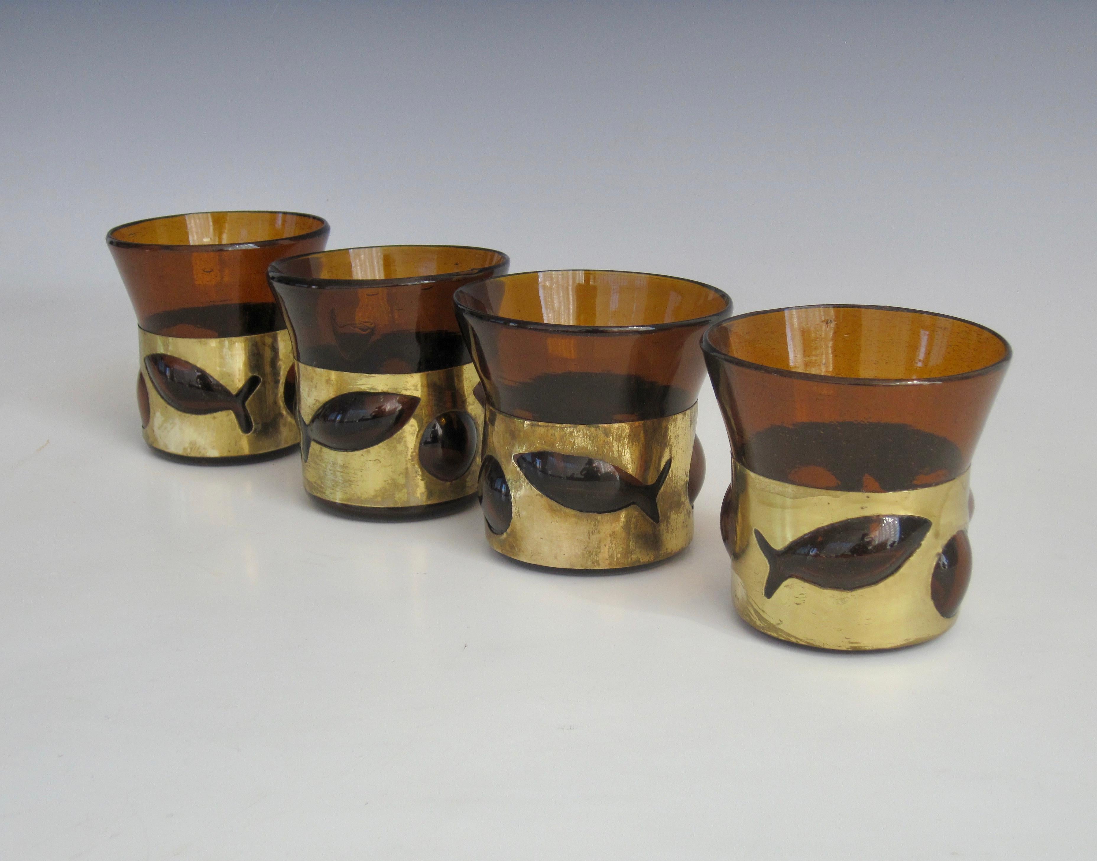 Set of 4 caged amber art glass cocktail glasses by Felipe Derflingher for Feders, circa 1960s. Fish and bubble design. Seemingly perfect for a Moscow Mule. 