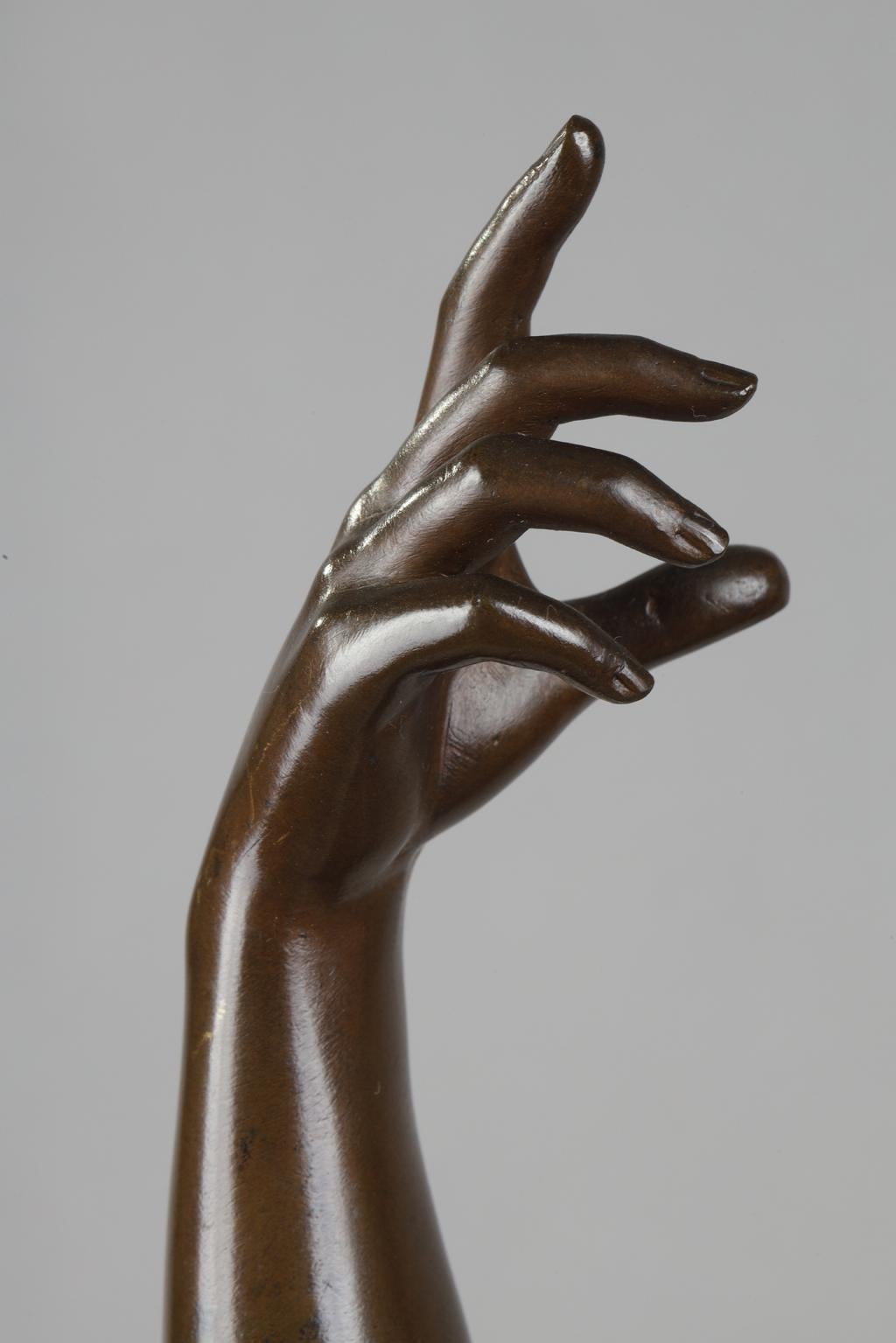 Das Lied (Gold), Nude Sculpture, von Felix Charpentier