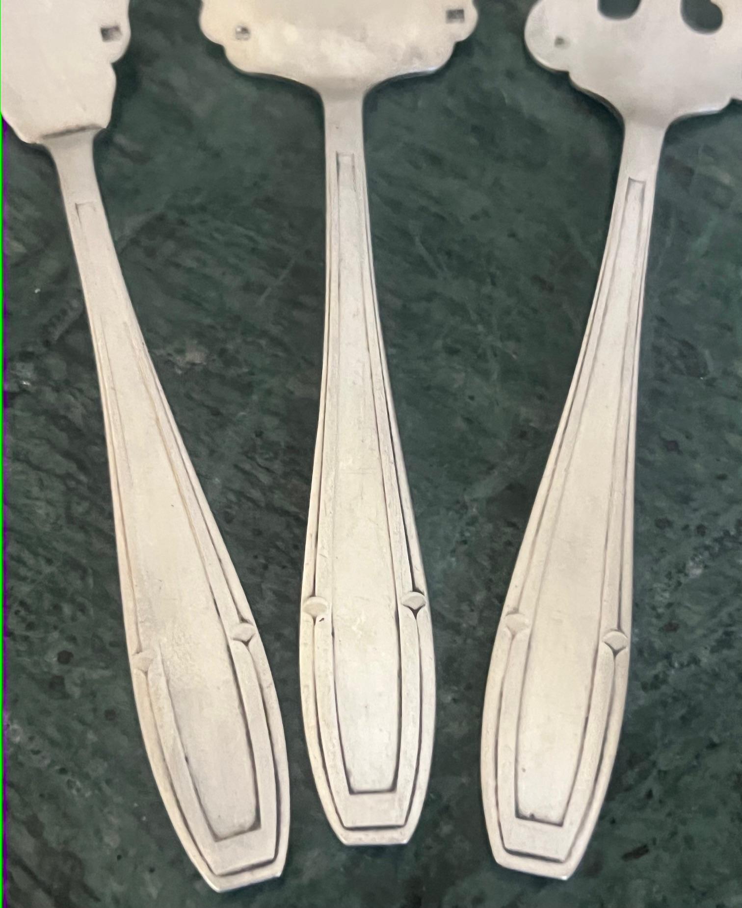 Moulage Felix Freres Art Deco Fish Serving Set, c. 1940's en vente