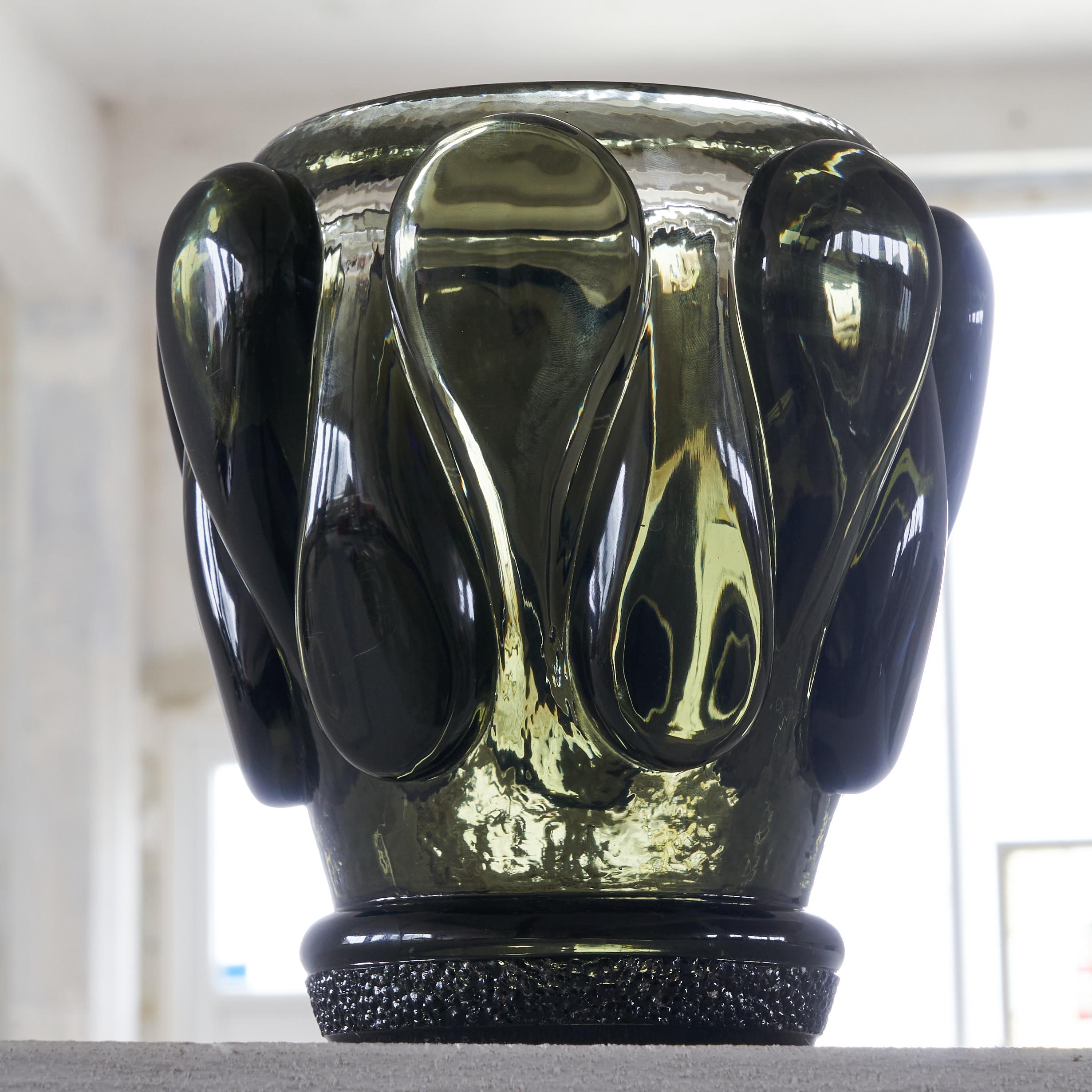 Mid-Century Modern Felix Průša Vase en verre d'art Tchèque 1960s en vente